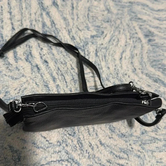 Giani Bernini softy core adjustable clutch small purse, genuine leather NWT - Picture 6 of 8